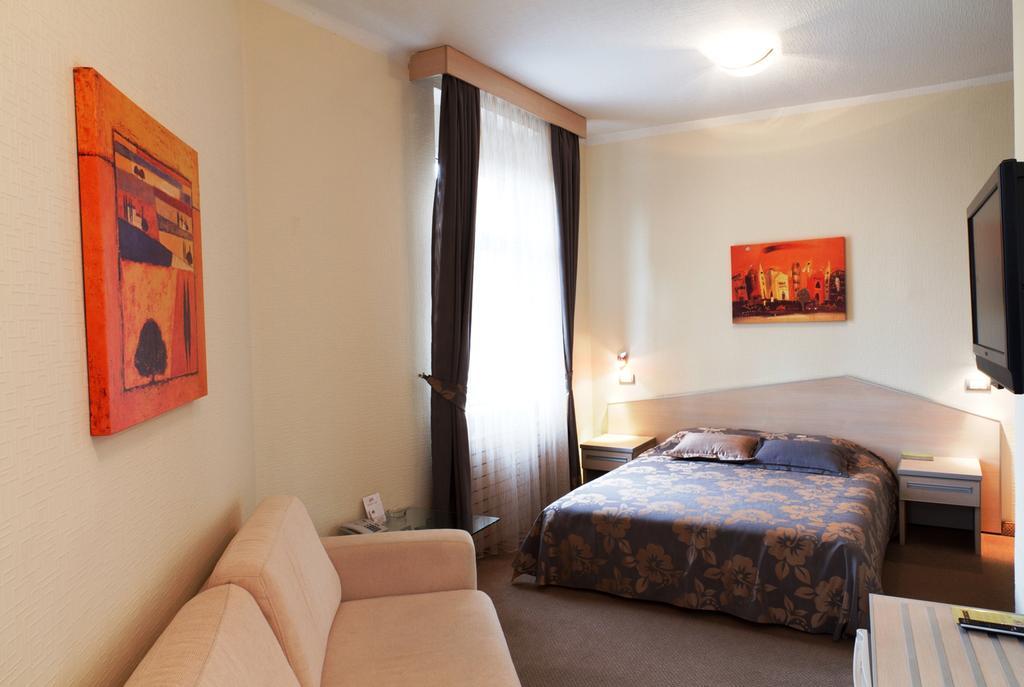 Hotel Balkan Orient Express 贝尔格莱德 外观 照片